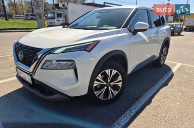 Внедорожник / Кроссовер Nissan Rogue 2023 в Киеве