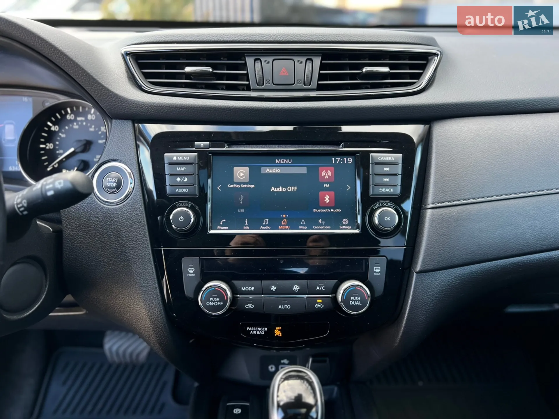 2018 Nissan Rogue - мініатюра 28