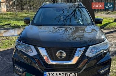 Внедорожник / Кроссовер Nissan Rogue 2018 в Харькове
