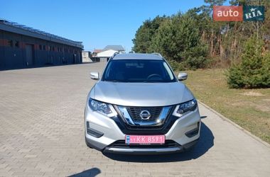 Внедорожник / Кроссовер Nissan Rogue 2017 в Костополе