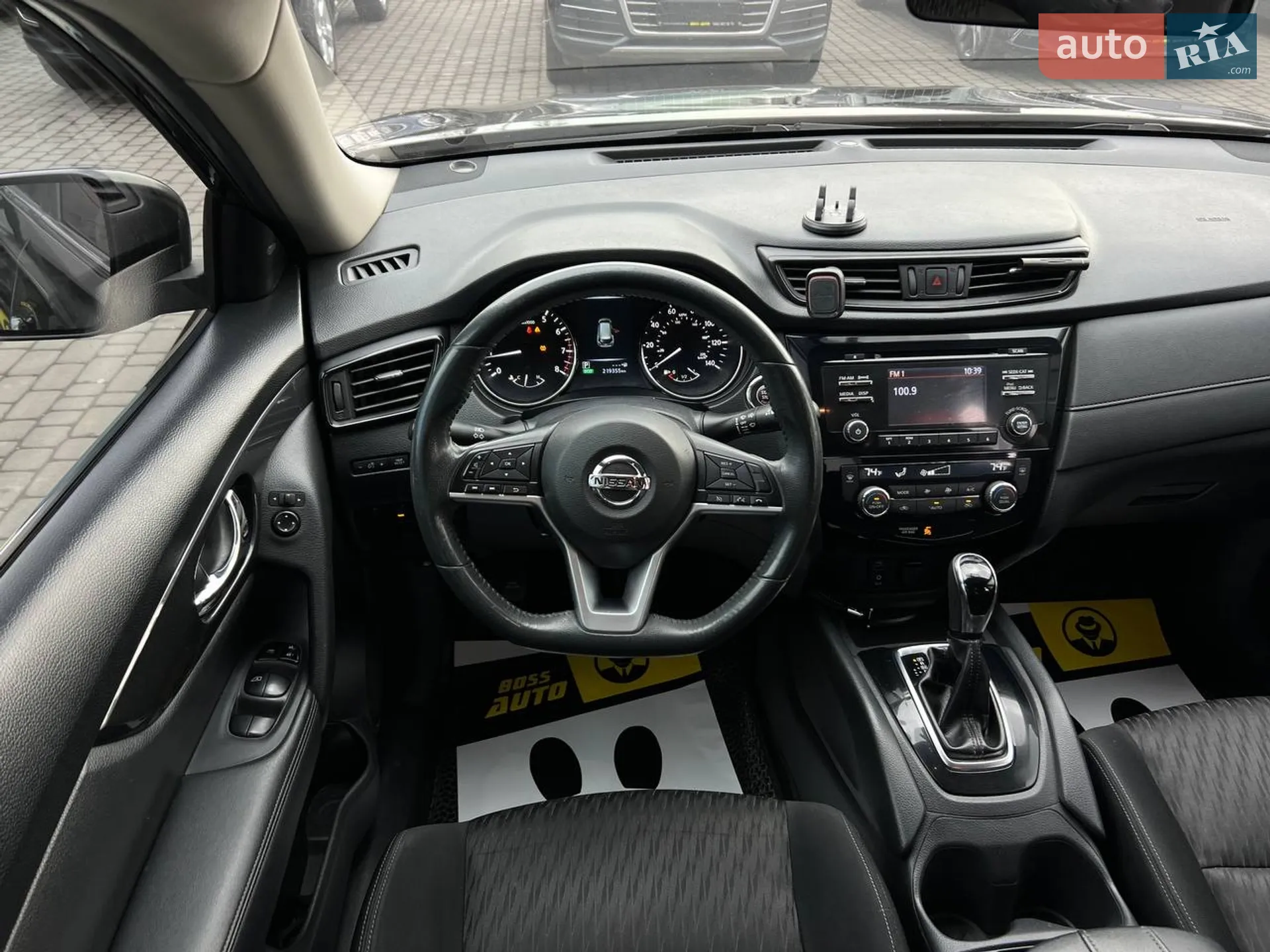 2017 Nissan Rogue - мініатюра 12
