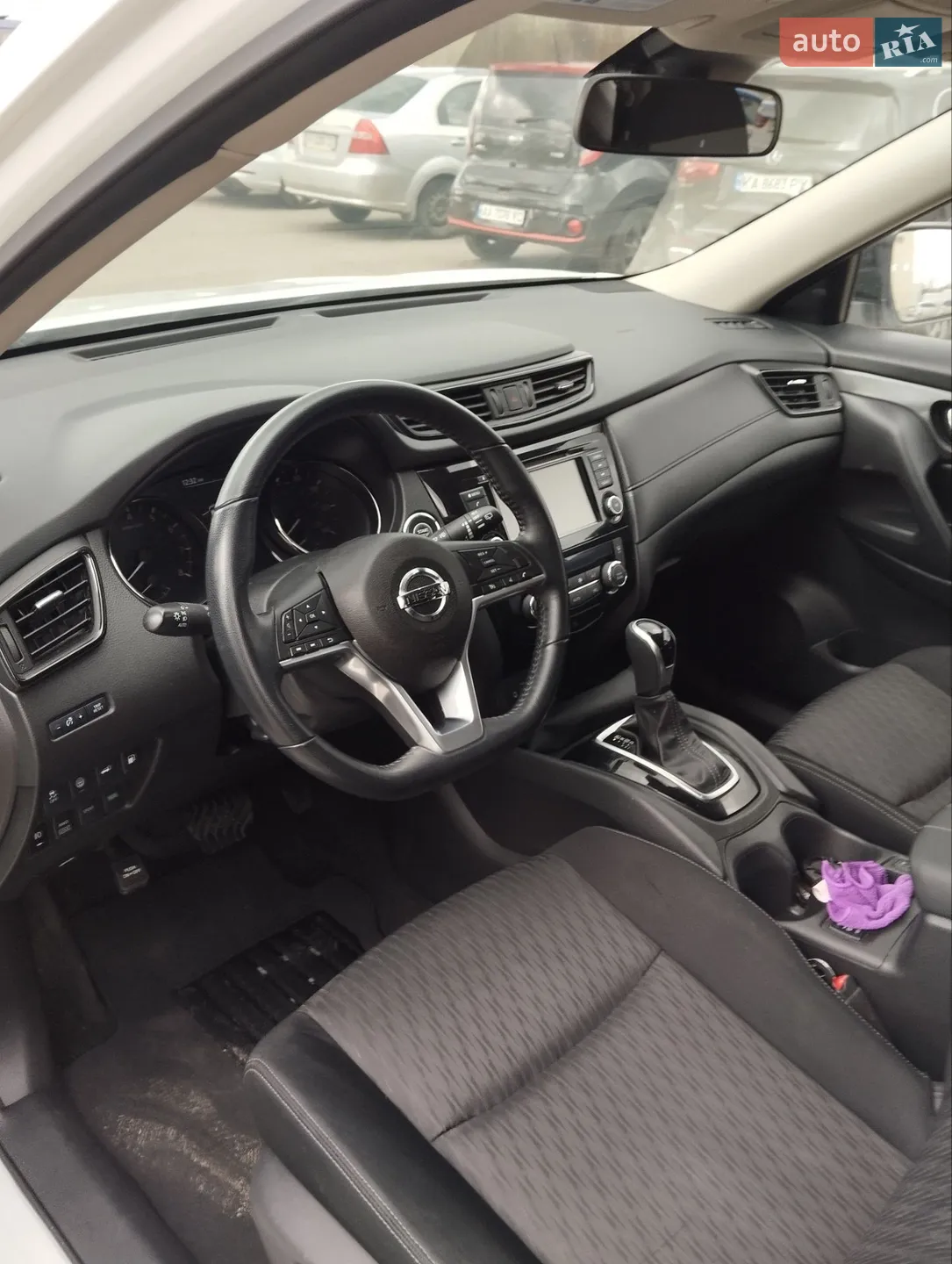 2019 Nissan Rogue - мініатюра 12