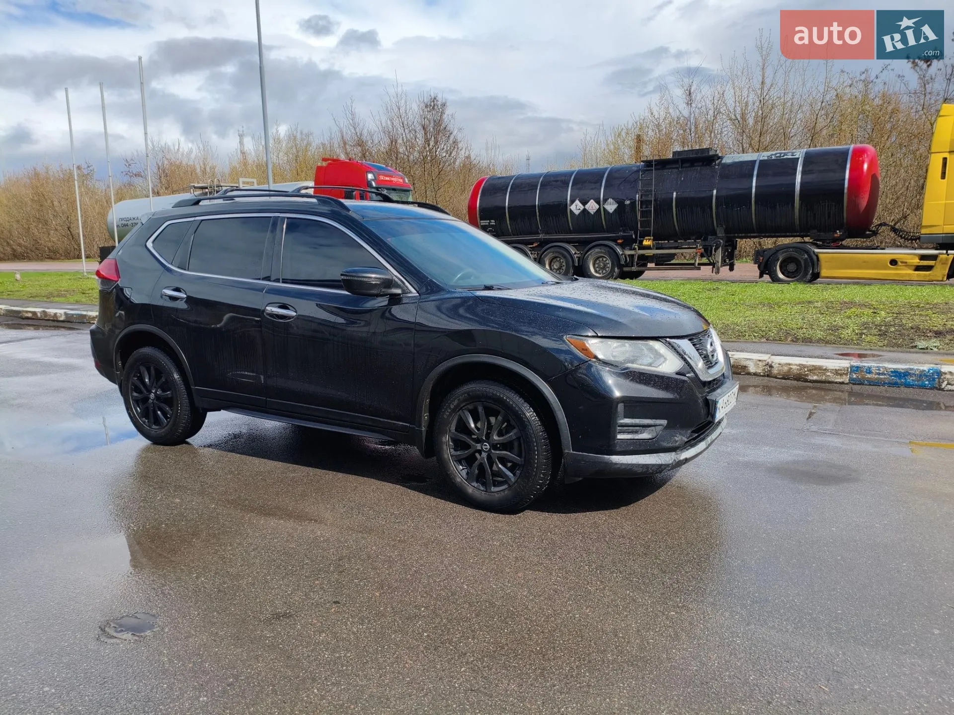 2017 Nissan Rogue - мініатюра 3