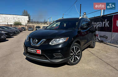 Внедорожник / Кроссовер Nissan Rogue 2016 в Запорожье