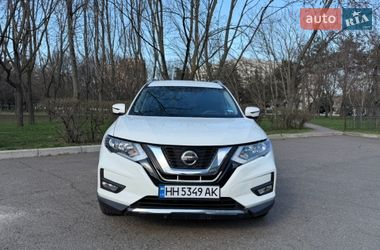 Внедорожник / Кроссовер Nissan Rogue 2017 в Одессе