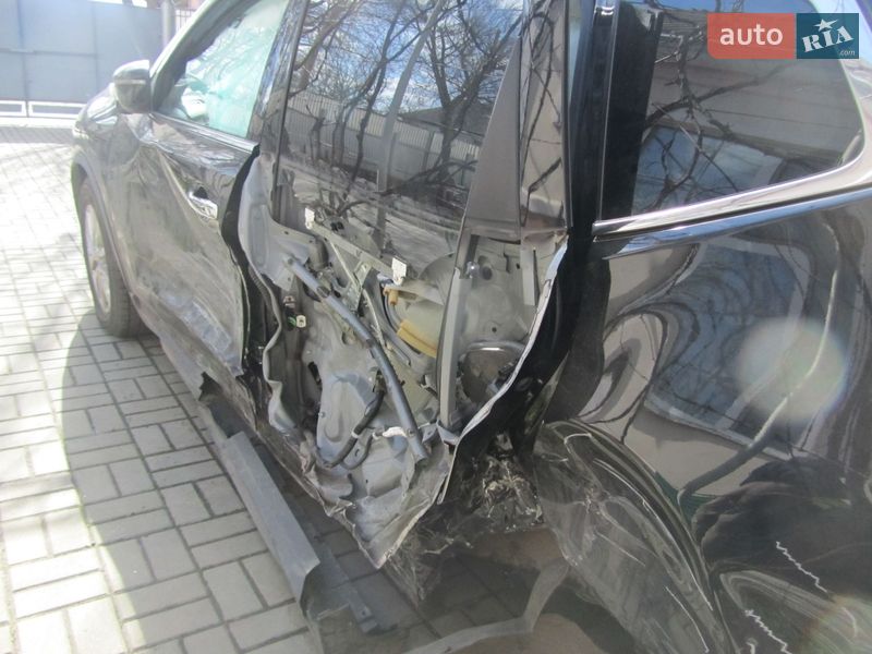 Внедорожник / Кроссовер Nissan Rogue 2019 в Белозерье фото 5 Внедорожник / Кроссовер Nissan Rogue 2019 в Белозерье