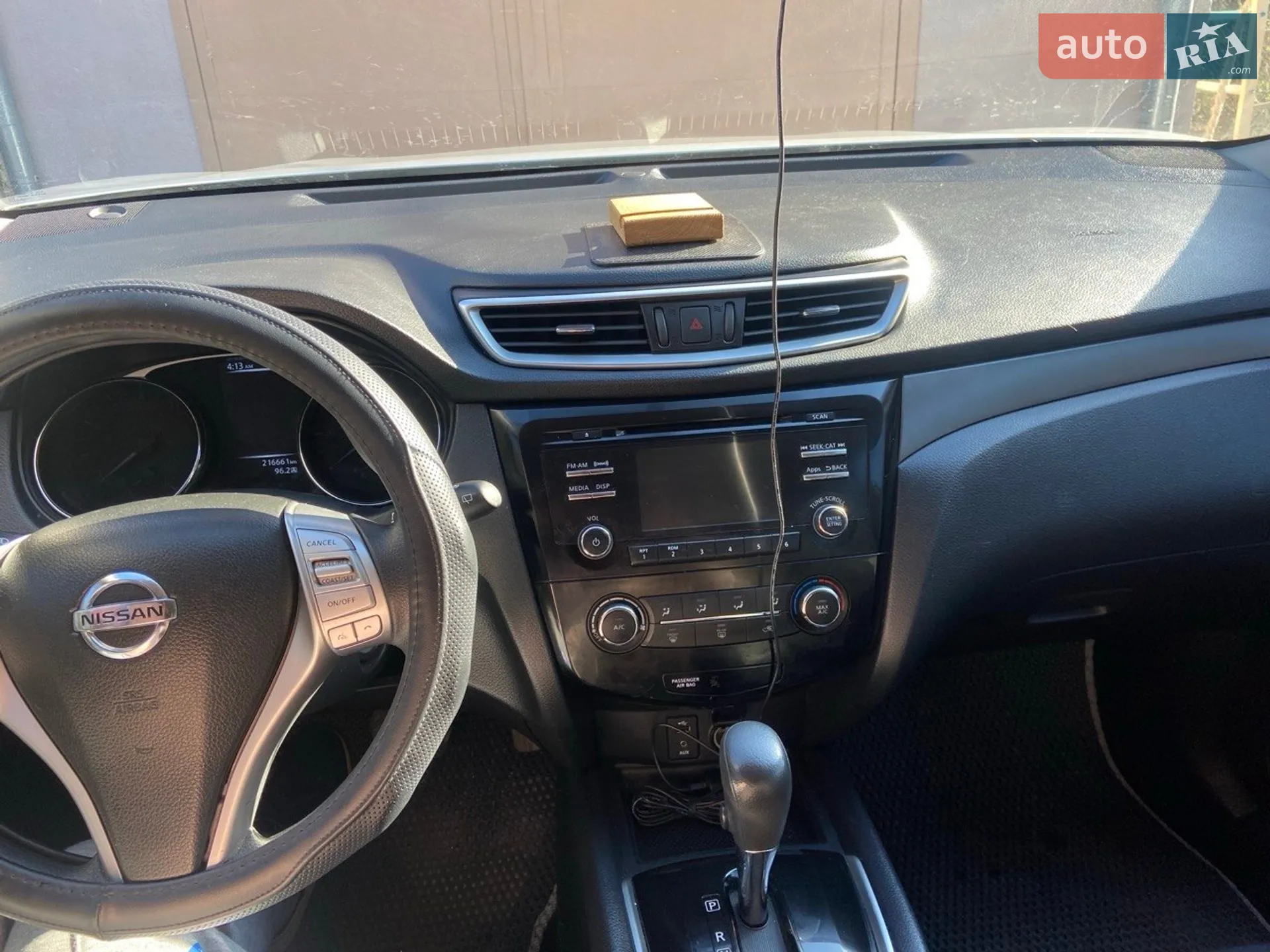 2016 Nissan Rogue - мініатюра 8