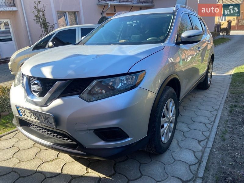 Позашляховик / Кросовер Nissan Rogue 2016 в Миколаєві
