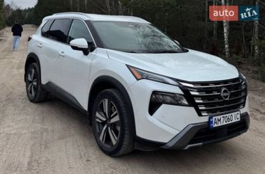 Позашляховик / Кросовер Nissan Rogue 2025 в Коростишеві