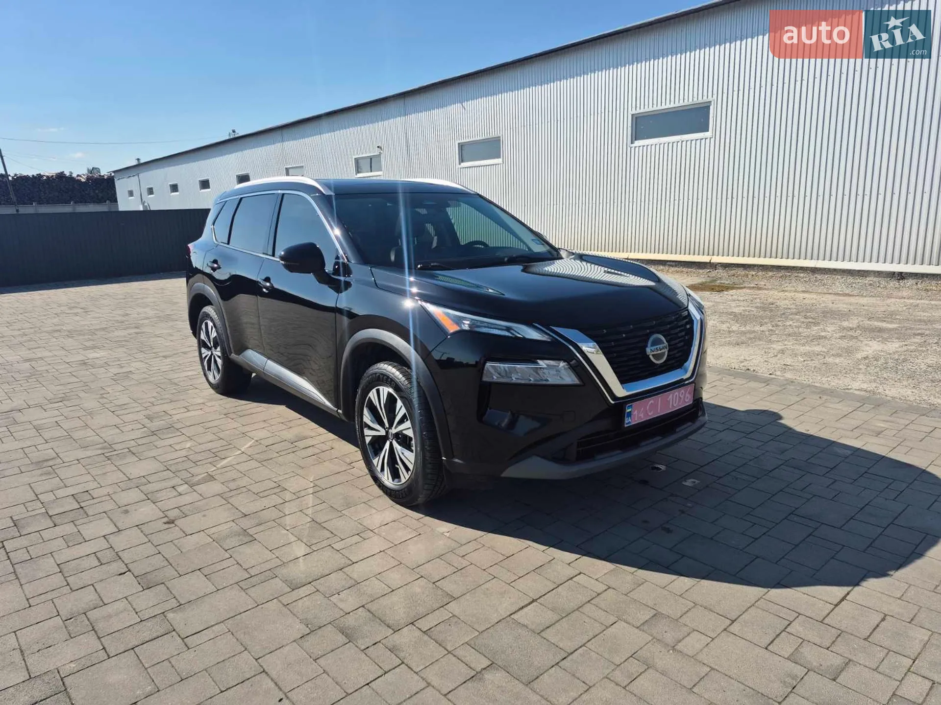 2021 Nissan Rogue - мініатюра 3