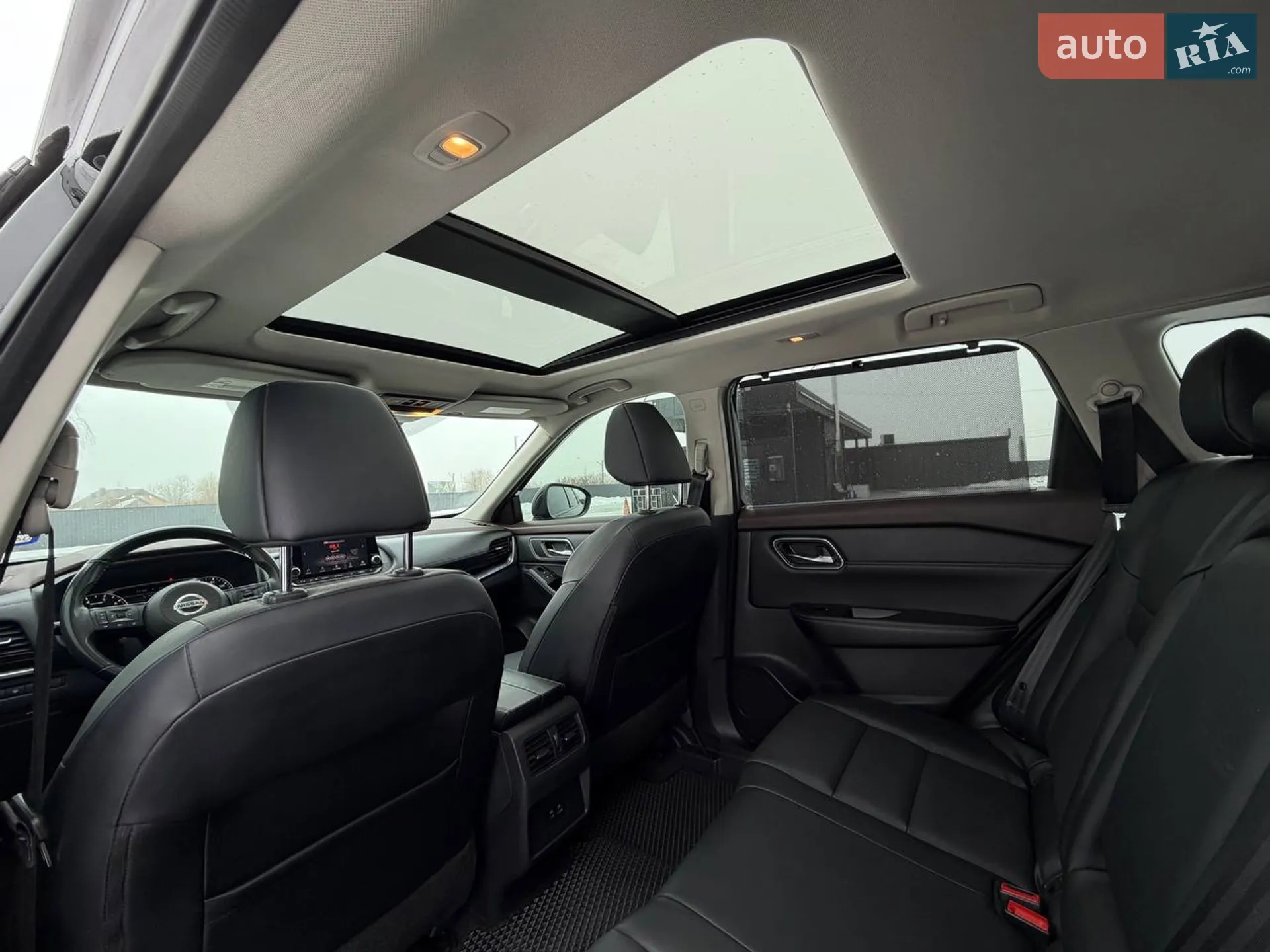 2021 Nissan Rogue - мініатюра 17
