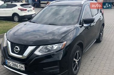 Позашляховик / Кросовер Nissan Rogue 2016 в Львові