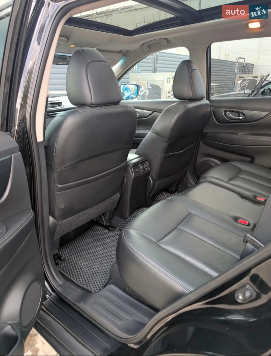 2015 Nissan Rogue - мініатюра 29