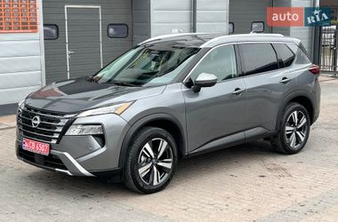 Позашляховик / Кросовер Nissan Rogue 2025 в Києві