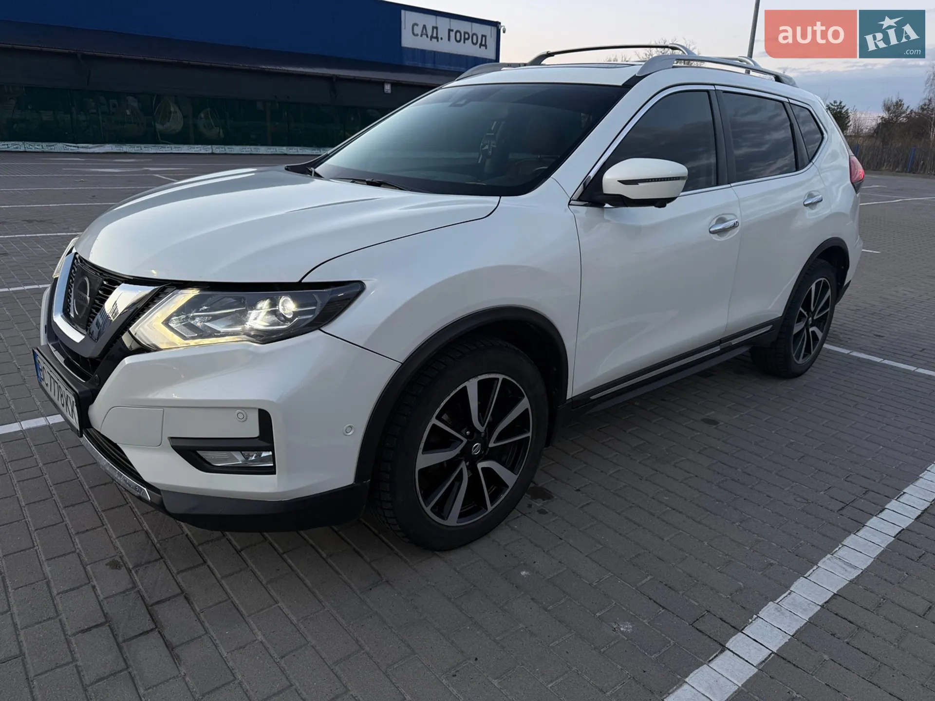 2016 Nissan Rogue - мініатюра 3