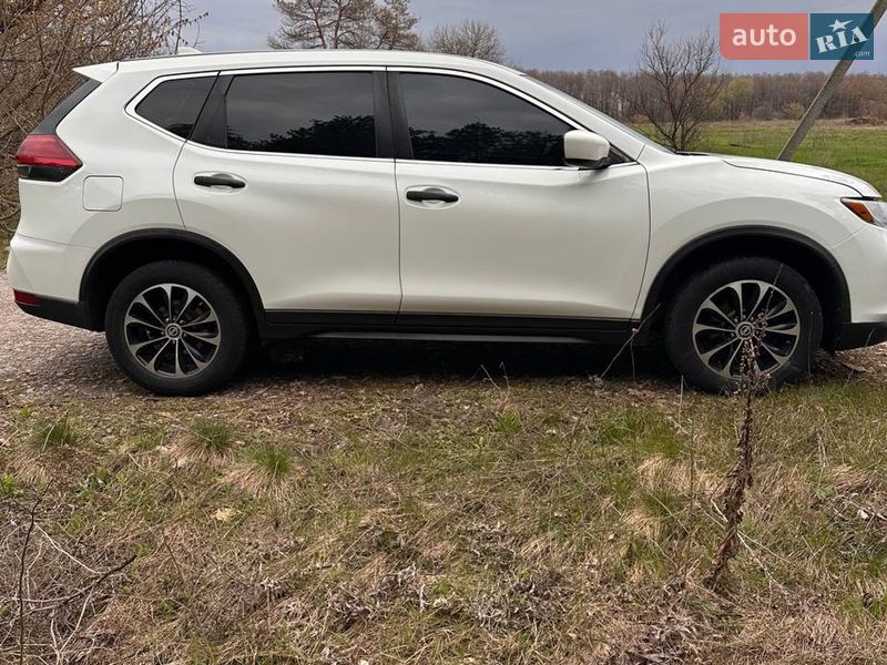 Позашляховик / Кросовер Nissan Rogue 2017 в Полтаві фото 10 Позашляховик / Кросовер Nissan Rogue 2017 в Полтаві