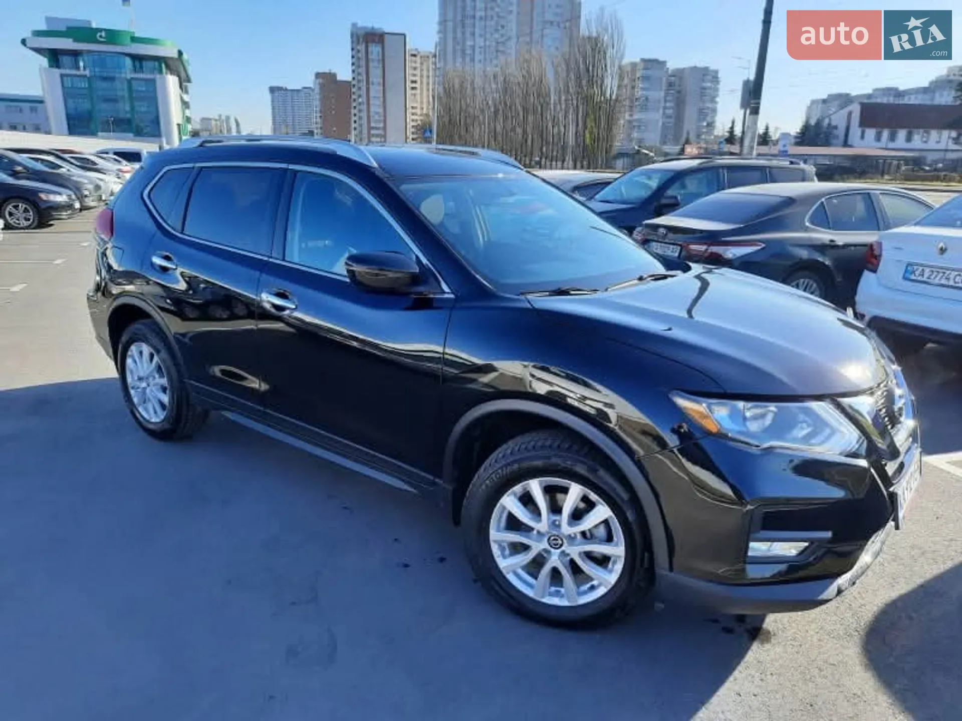 2017 Nissan Rogue - фото 1