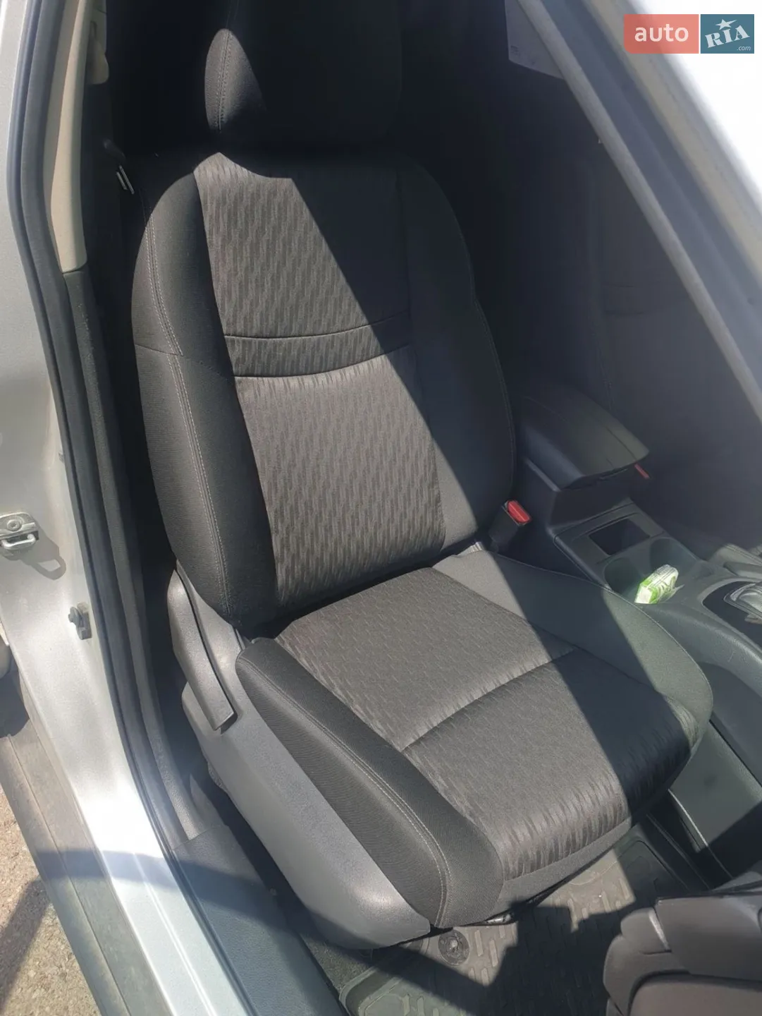 2017 Nissan Rogue - мініатюра 8