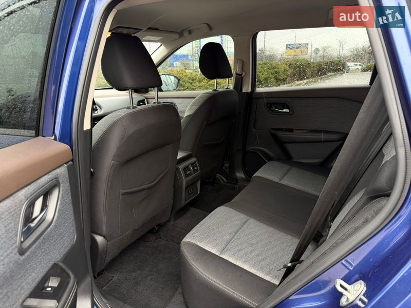 Позашляховик / Кросовер Nissan Rogue 2021 в Сумах