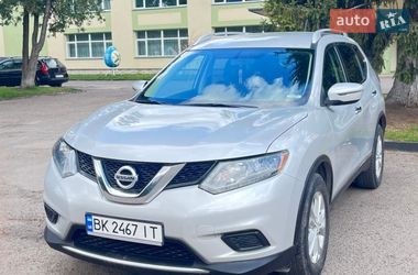 Внедорожник / Кроссовер Nissan Rogue 2016 в Дубно