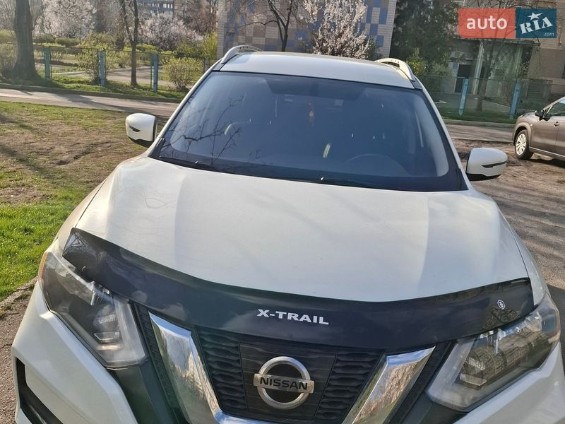 Позашляховик / Кросовер Nissan Rogue 2017 в Києві фото Позашляховик / Кросовер Nissan Rogue 2017 в Києві