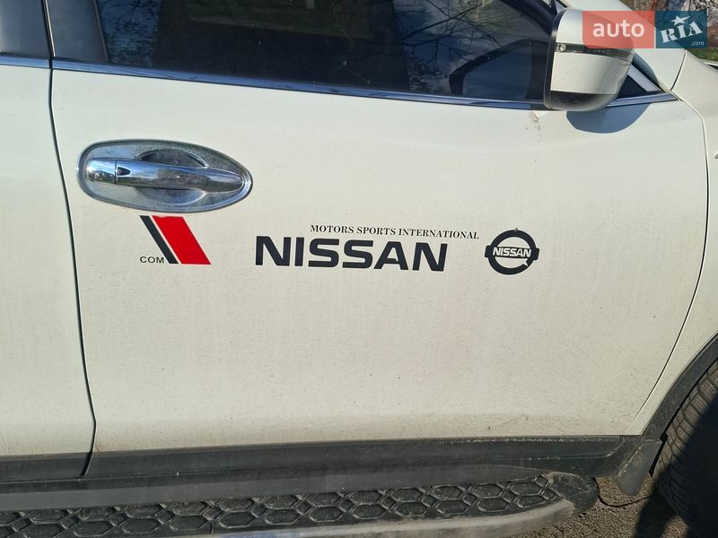 Позашляховик / Кросовер Nissan Rogue 2017 в Києві фото 2 Позашляховик / Кросовер Nissan Rogue 2017 в Києві