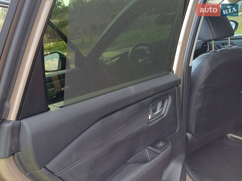 Внедорожник / Кроссовер Nissan Rogue 2024 в Киеве фото 34 Внедорожник / Кроссовер Nissan Rogue 2024 в Киеве