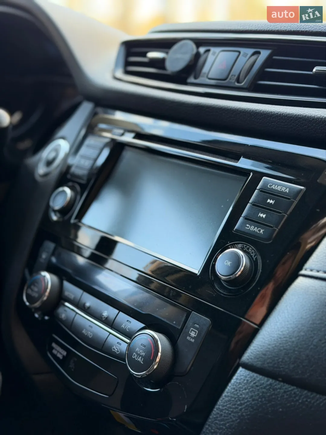 2019 Nissan Rogue - мініатюра 21