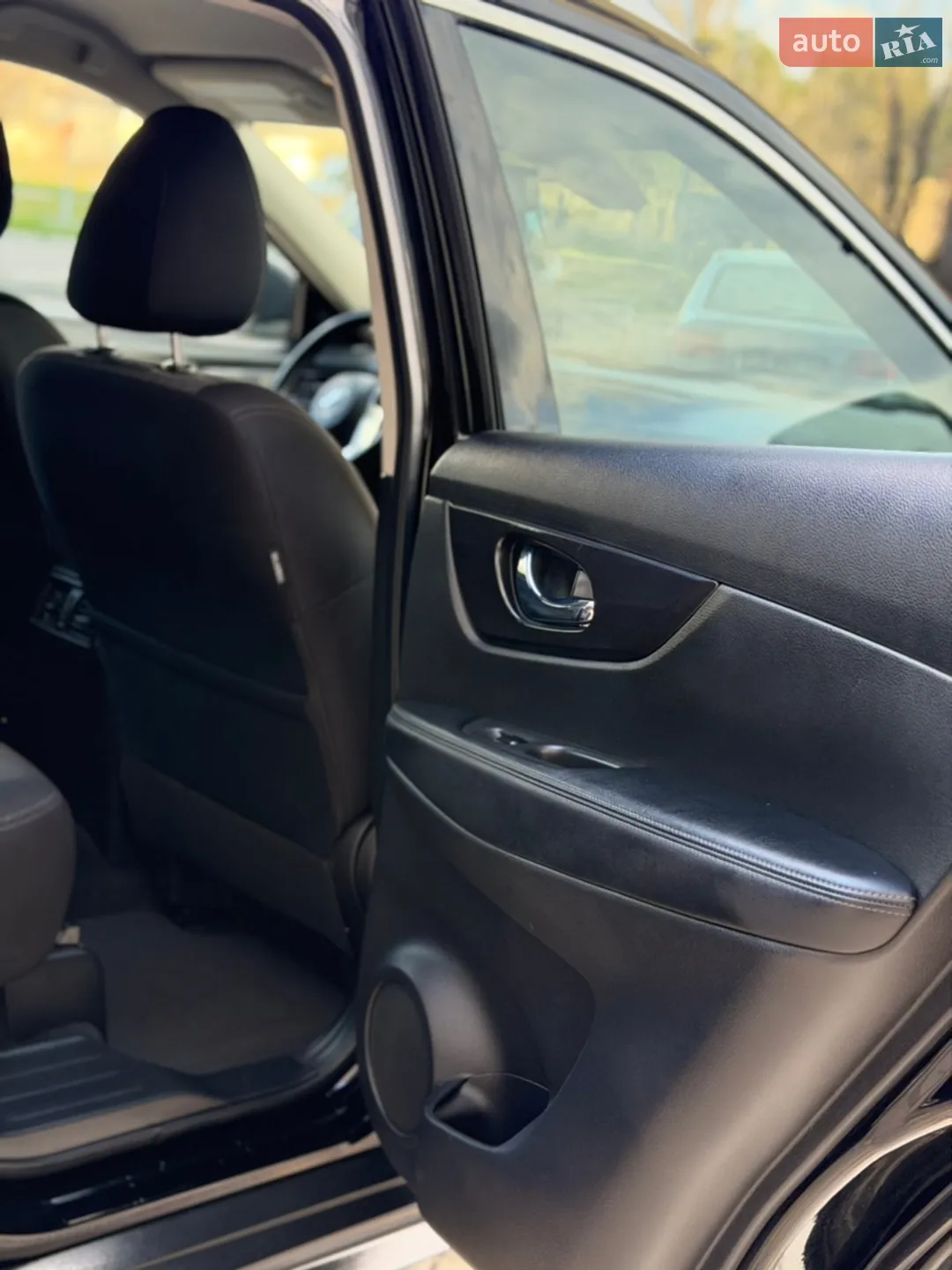 2019 Nissan Rogue - мініатюра 28