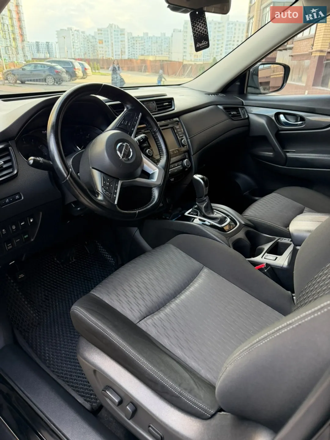 2019 Nissan Rogue - мініатюра 31