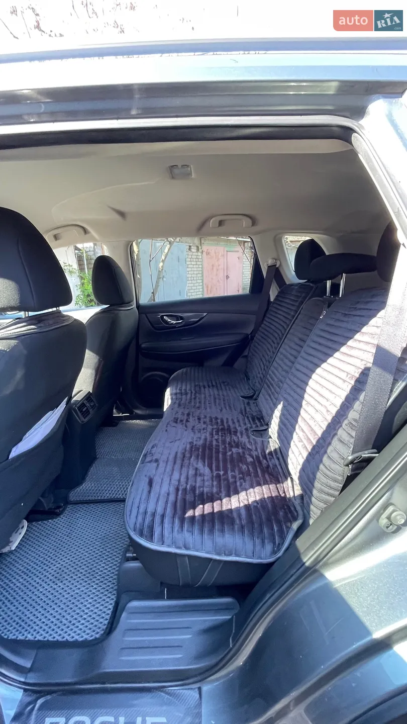 2019 Nissan Rogue - мініатюра 17