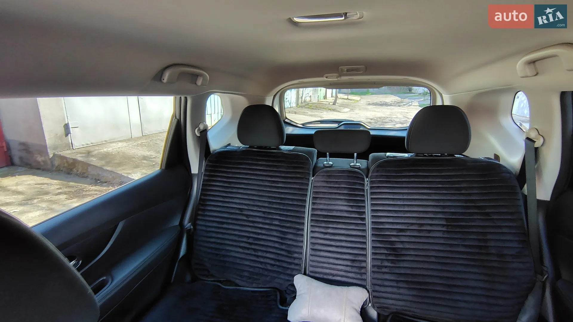 2019 Nissan Rogue - мініатюра 25