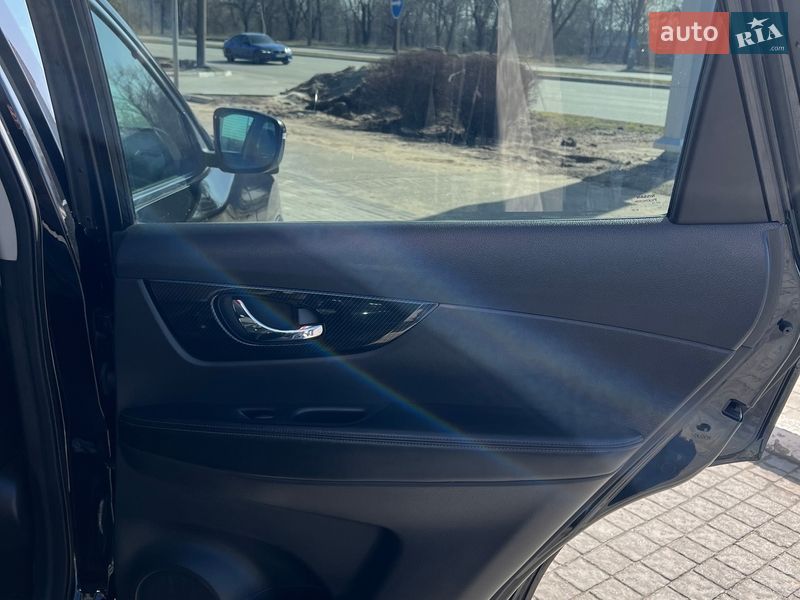 Внедорожник / Кроссовер Nissan Rogue 2018 в Запорожье фото 19 Внедорожник / Кроссовер Nissan Rogue 2018 в Запорожье
