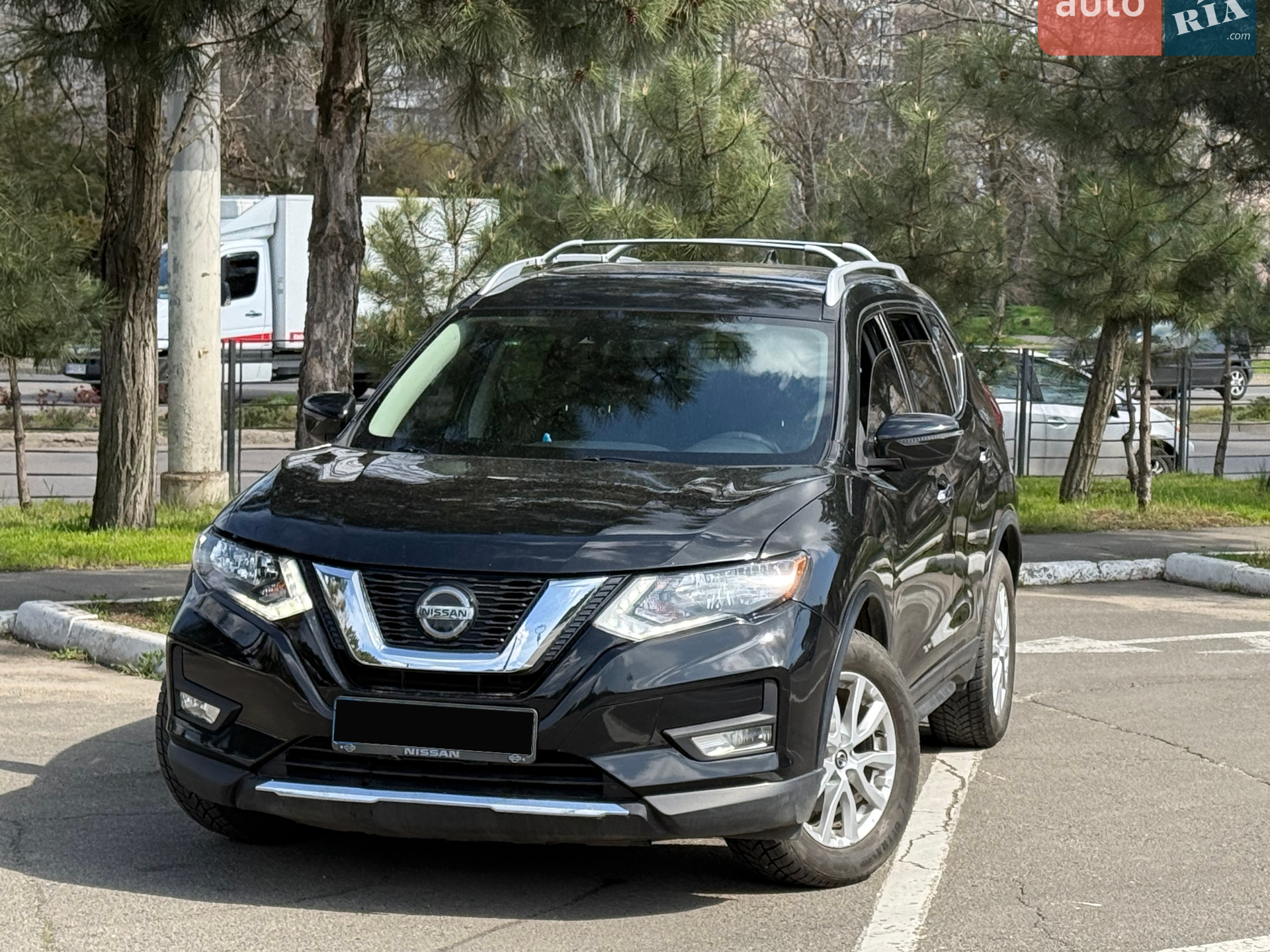 2019 Nissan Rogue - мініатюра 2