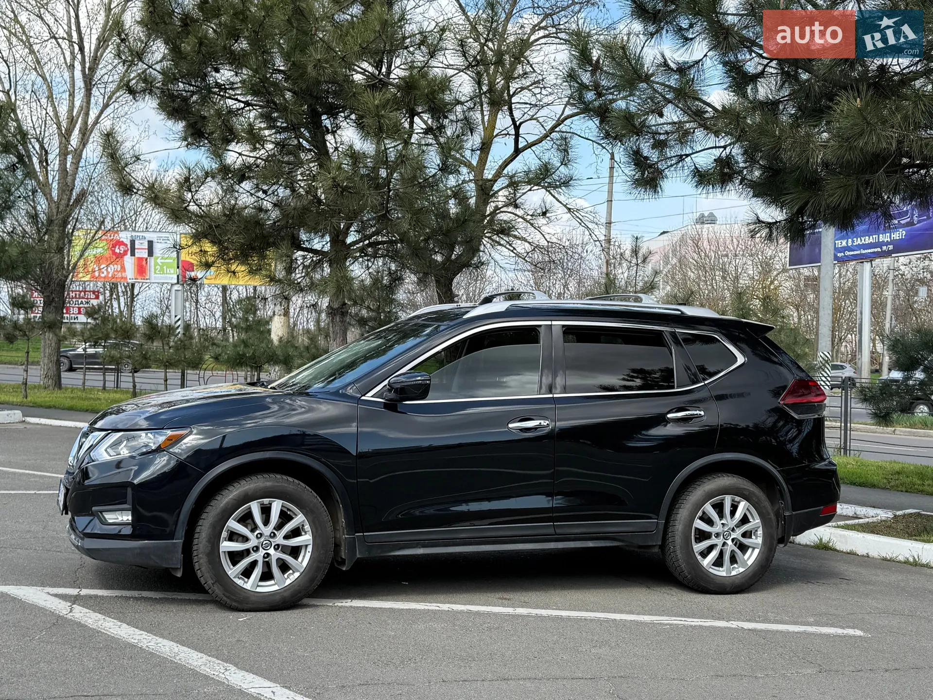 2019 Nissan Rogue - мініатюра 9