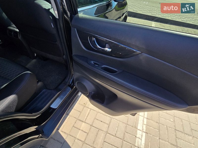 Внедорожник / Кроссовер Nissan Rogue 2017 в Черкассах фото 20 Внедорожник / Кроссовер Nissan Rogue 2017 в Черкассах