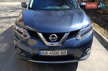 Внедорожник / Кроссовер Nissan Rogue 2014 в Киеве