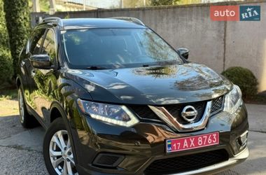 Внедорожник / Кроссовер Nissan Rogue 2016 в Лубнах
