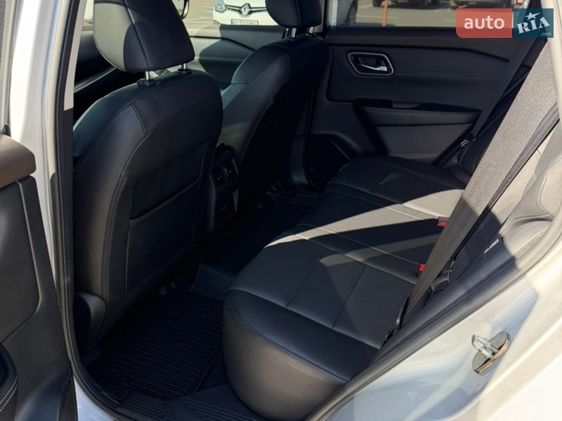 Внедорожник / Кроссовер Nissan Rogue 2021 в Белой Церкви