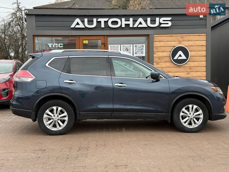 Позашляховик / Кросовер Nissan Rogue 2016 в Житомирі
