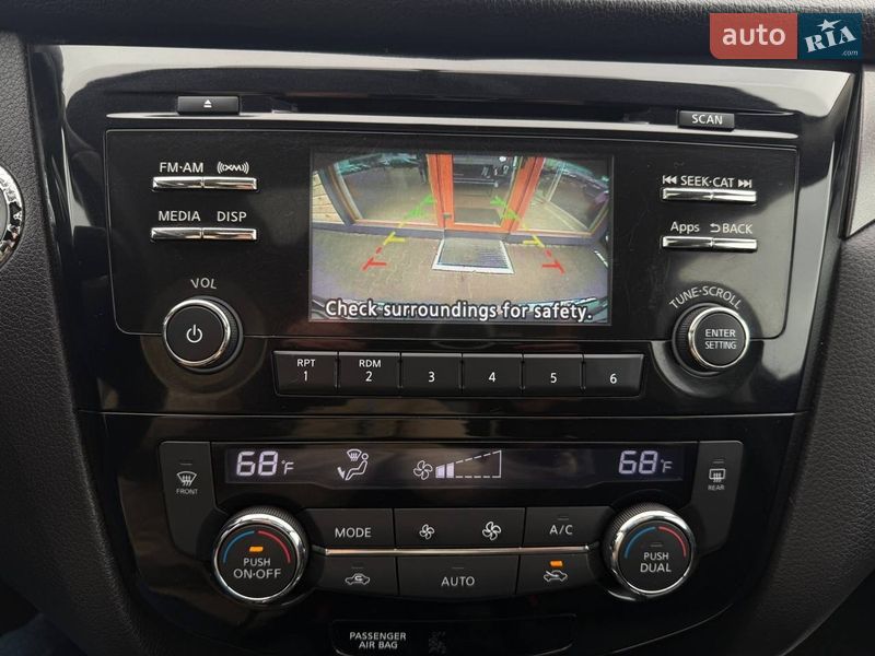 Позашляховик / Кросовер Nissan Rogue 2016 в Житомирі