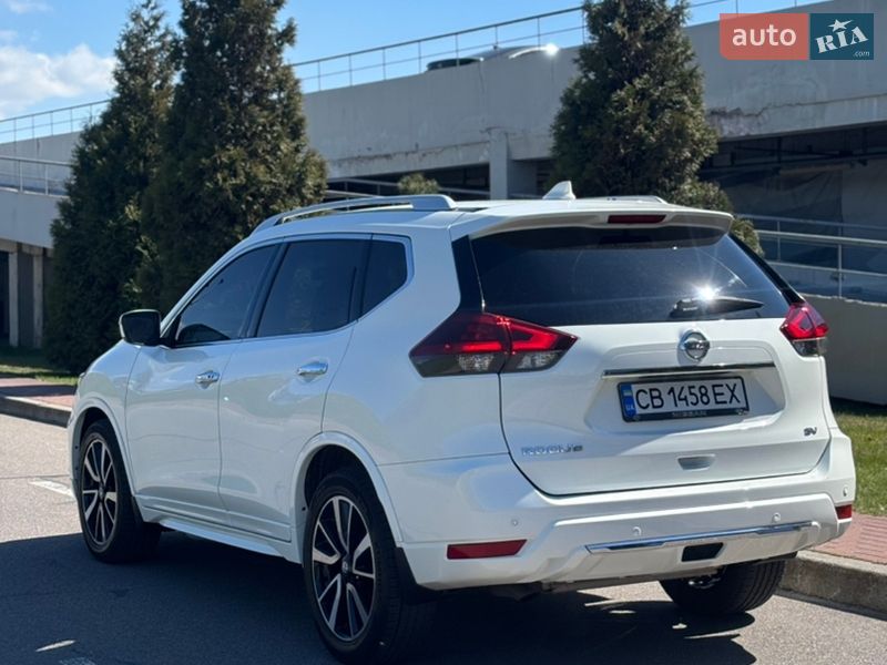 Позашляховик / Кросовер Nissan Rogue 2018 в Києві