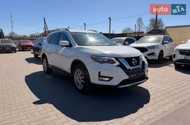 Позашляховик / Кросовер Nissan Rogue 2017 в Вінниці