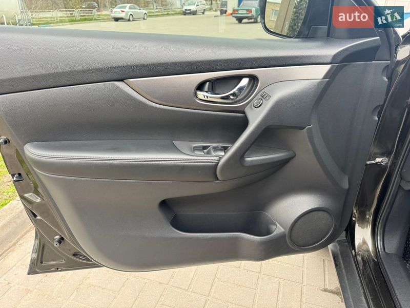 Внедорожник / Кроссовер Nissan Rogue 2016 в Тернополе фото 9 Внедорожник / Кроссовер Nissan Rogue 2016 в Тернополе