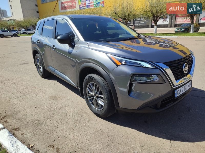 Внедорожник / Кроссовер Nissan Rogue 2021 в Черкассах