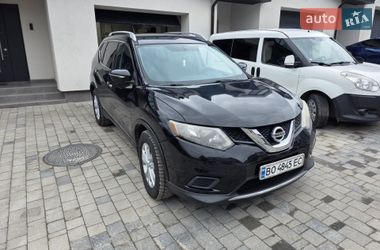 Внедорожник / Кроссовер Nissan Rogue 2015 в Тернополе