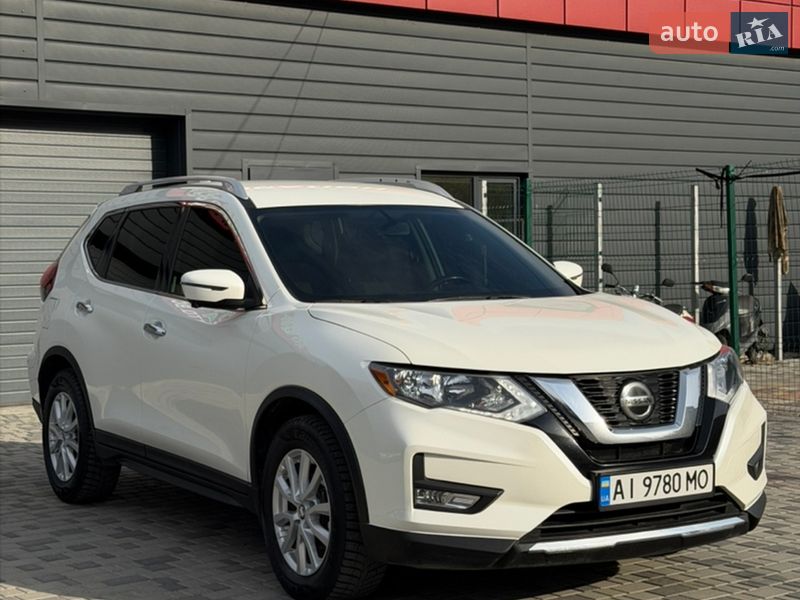 Внедорожник / Кроссовер Nissan Rogue 2018 в Белой Церкви