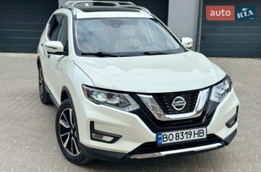 Внедорожник / Кроссовер Nissan Rogue 2018 в Тернополе