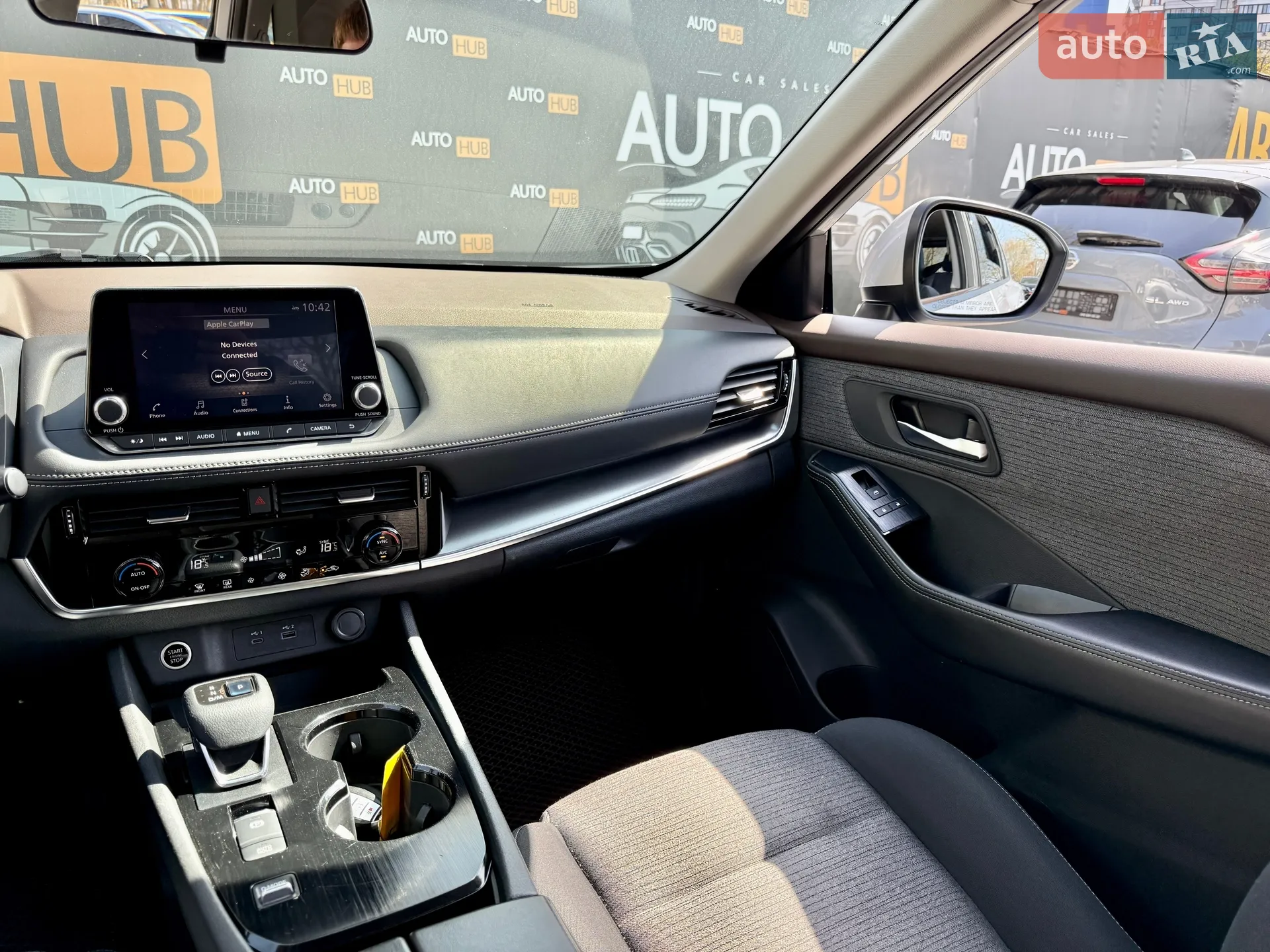 2021 Nissan Rogue - мініатюра 17