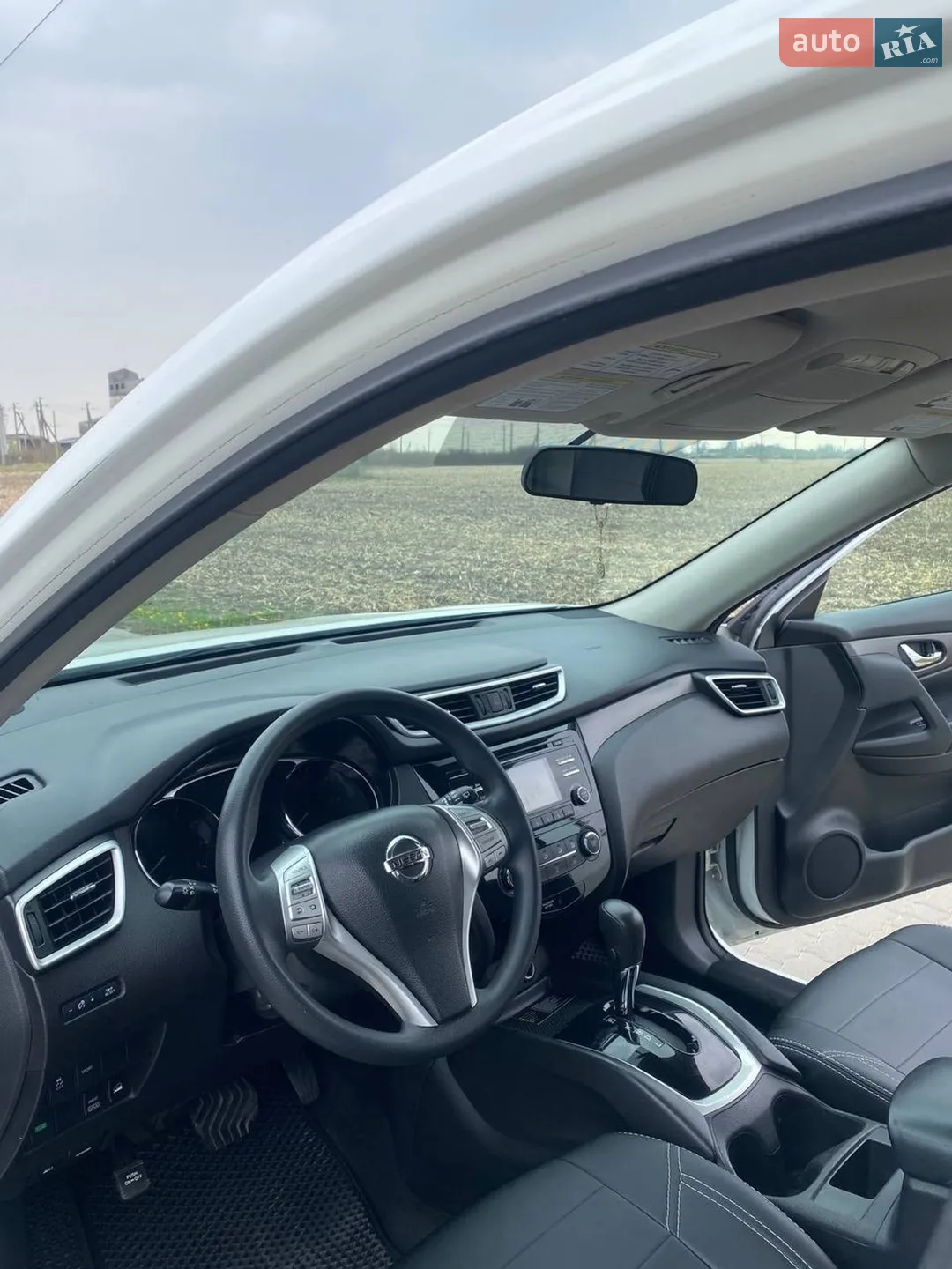 2015 Nissan Rogue - мініатюра 11